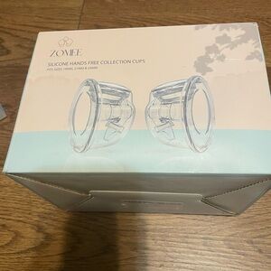 Zomee Silicone Hands-Free Collection Cups